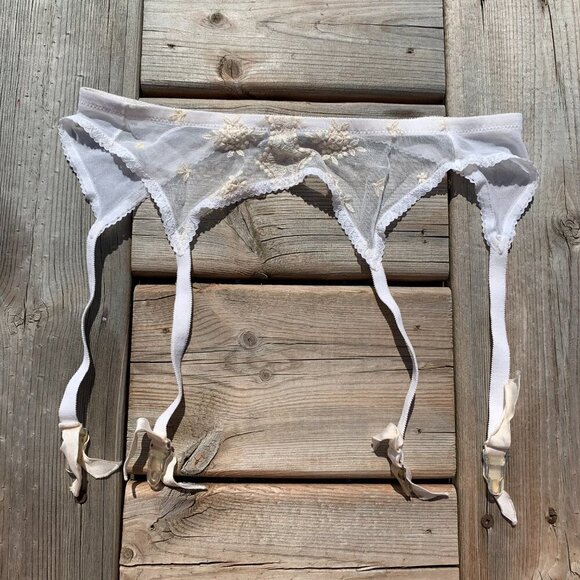 Vintage Garter Belt Suspenders Claws Ivory Sheer Embroidered Mesh - Picture 3 of 8